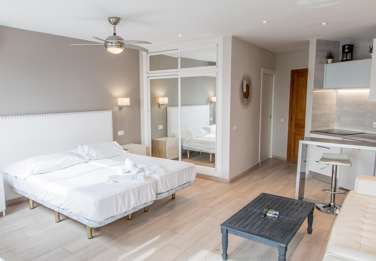 Palm Beach Club Apartamentos Carihuela Торремолінос Екстер'єр фото